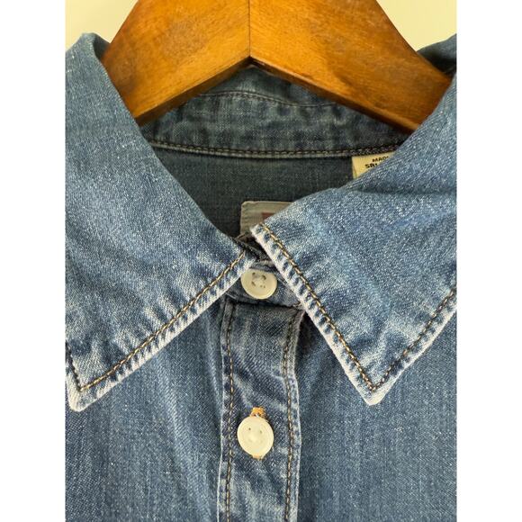 Levi's Women's Odessa Long Sleeve Relaxed Fit Button Up Blue Shirt Size XL - Picture 2 of 14